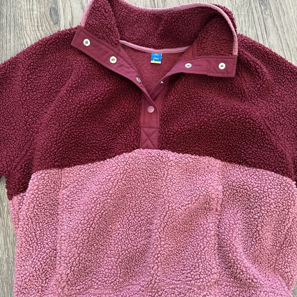 old navy fleece - Picture 2 of 3